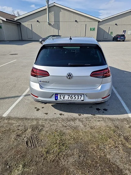 Volkswagen Golf 2019 photo 5