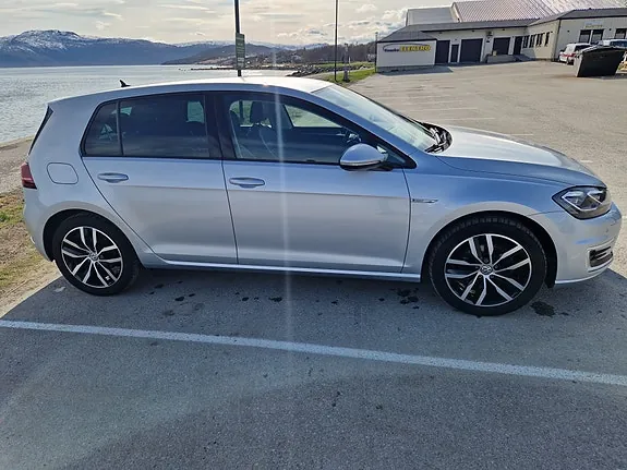 Volkswagen Golf 2019 photo 4