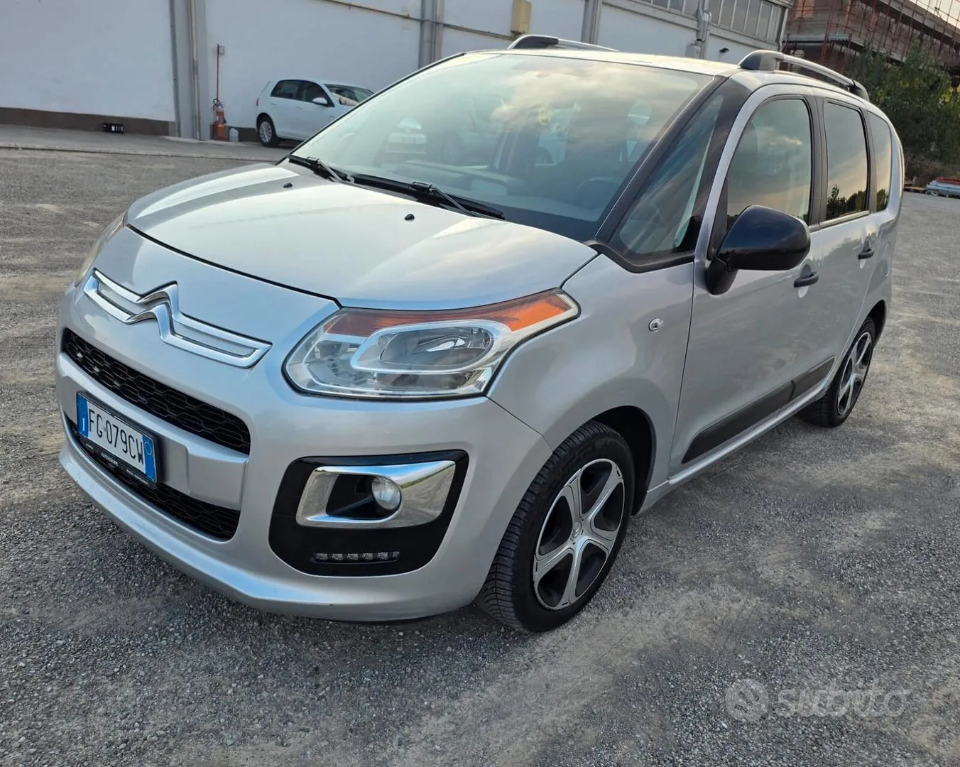 Citroen C3 Picasso 2016 photo 2