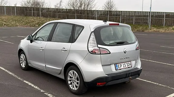 Renault Scenic 2012 photo 5