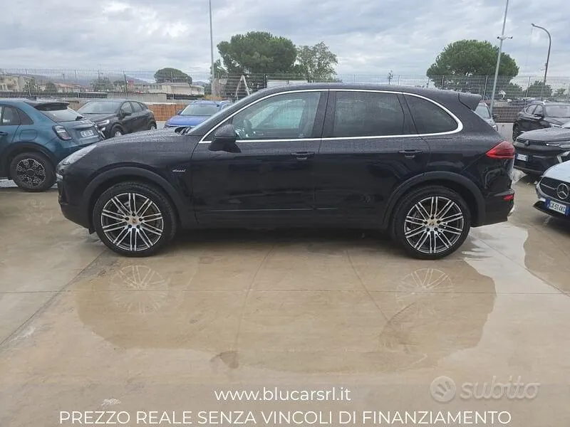 Porsche Cayenne 2015 photo 3