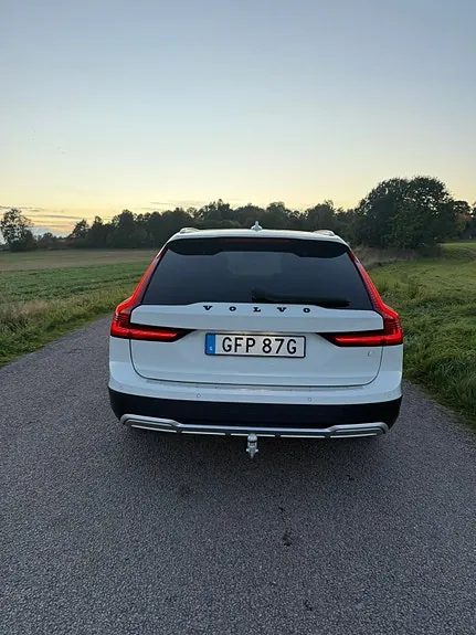 Volvo V90 Cross Country 2021 photo 4