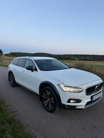 Volvo V90 Cross Country 2021 photo 3