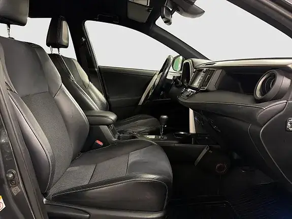Toyota Rav4 2017 photo 4