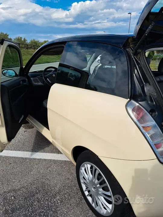 Lancia Ypsilon 2006 photo 3
