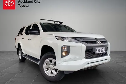 Mitsubishi Triton