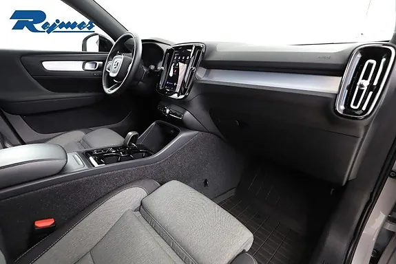 Volvo Xc40 2025 photo 5