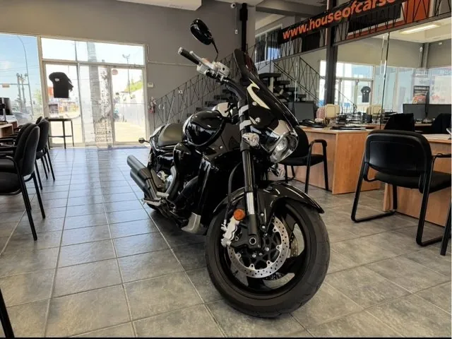 Suzuki M109R Boss 2024 photo 2