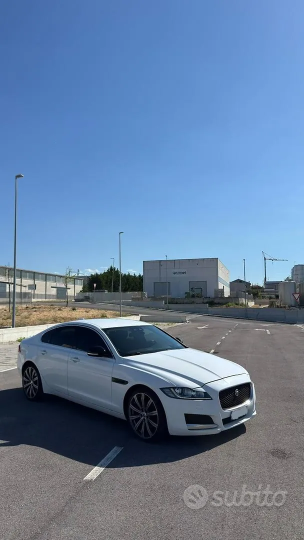 Jaguar Xf