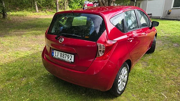 Nissan Note 2015 photo 4