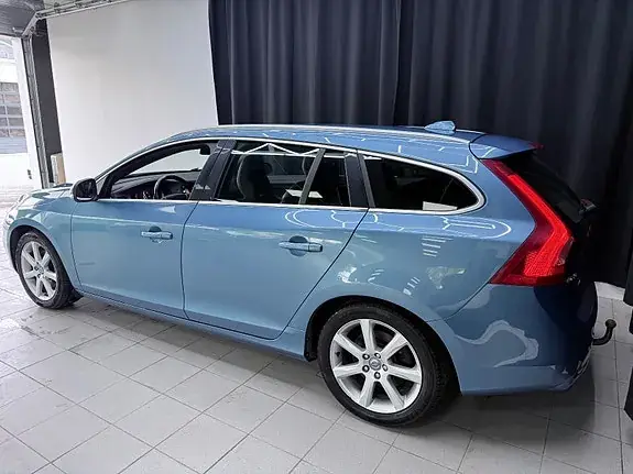 Volvo V60 2014 photo 5