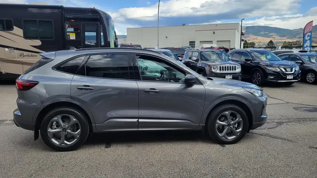 Ford Escape 2024 photo 4