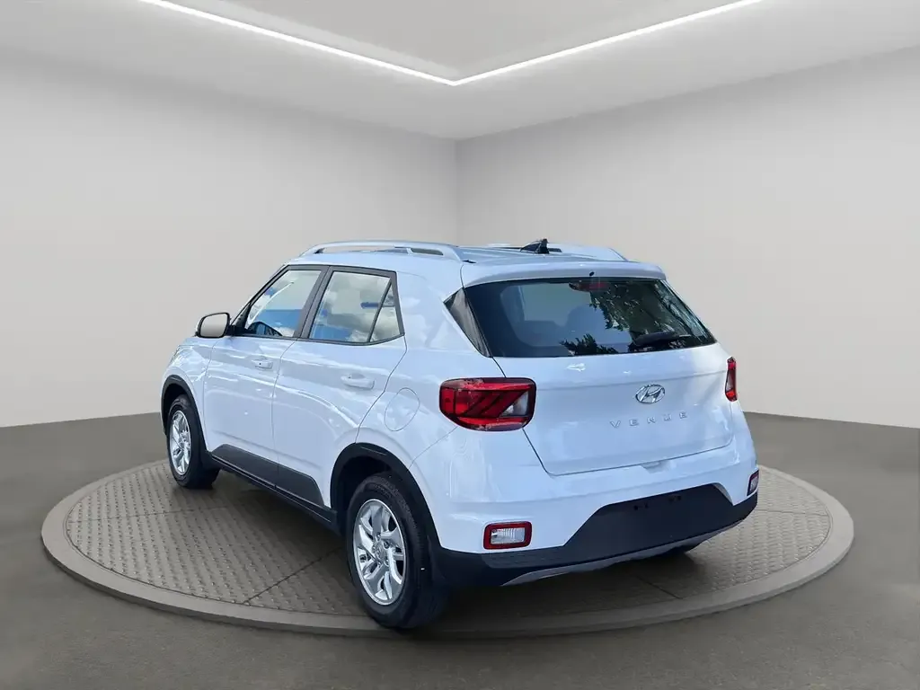 Hyundai Venue 2021 photo 3
