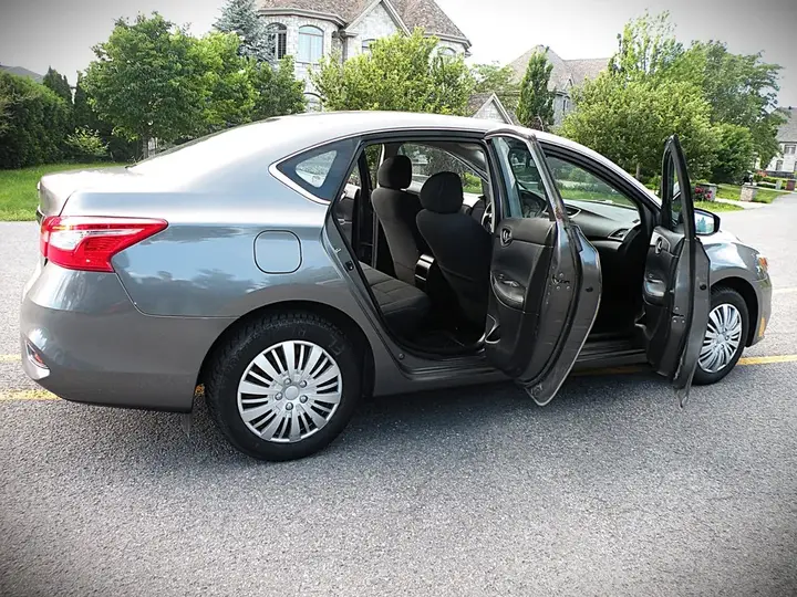 Nissan Sentra 2016 photo 5