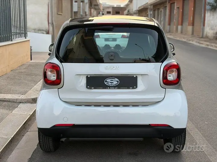 Smart Fortwo 2016 photo 5