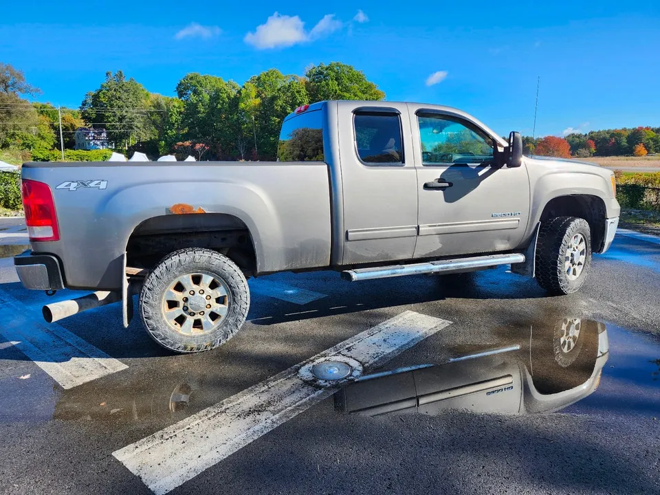 GMC Sierra 2500Hd 2012 photo 4
