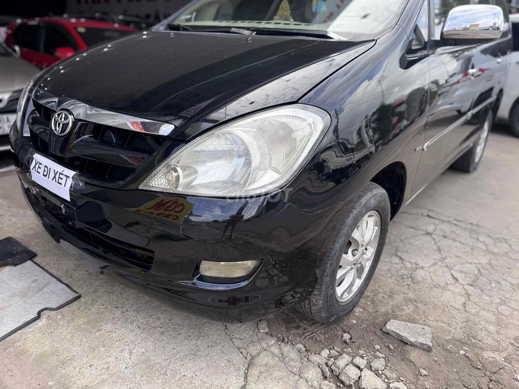 Toyota Innova 2006 photo 5