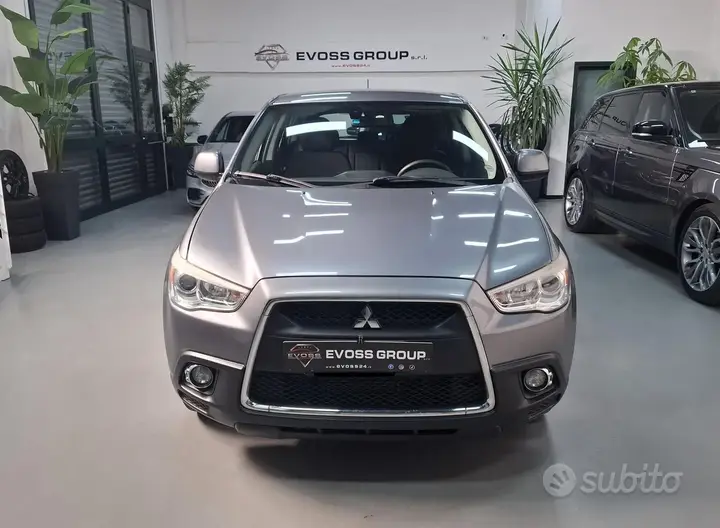 Mitsubishi Asx 2011 photo 2