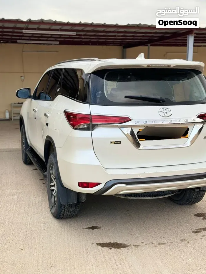 Toyota Fortuner 2016 photo 2