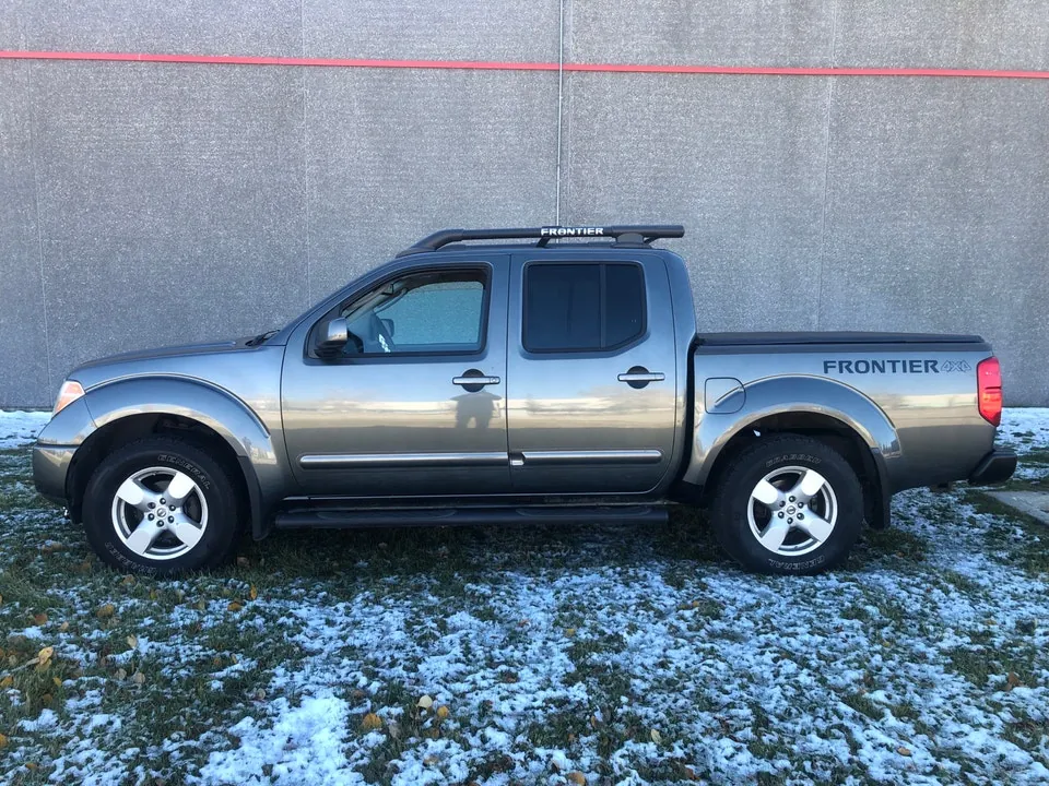 Nissan Frontier 2006 photo 3