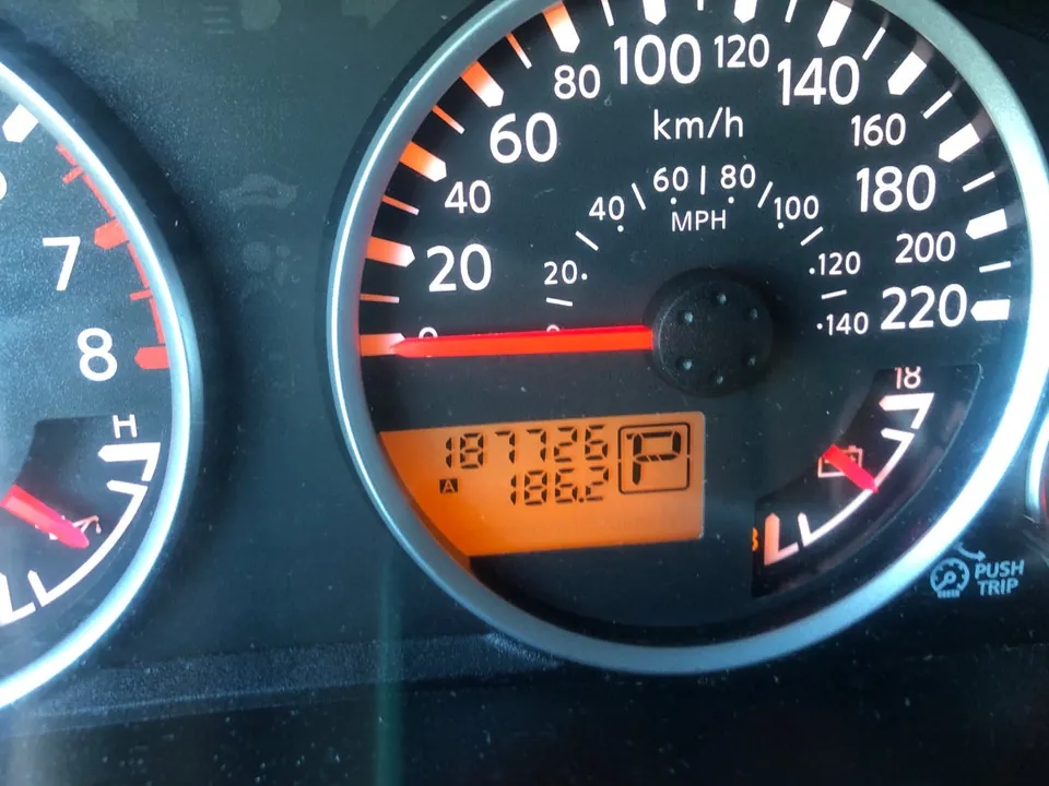 Nissan Frontier 2006 photo 4
