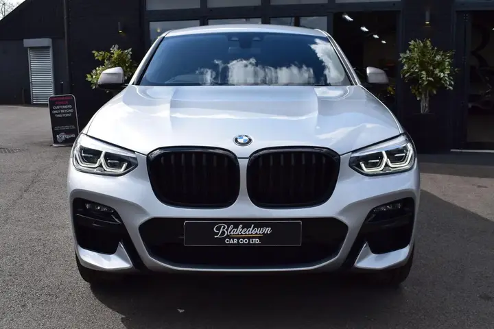 BMW X4 2019 photo 2