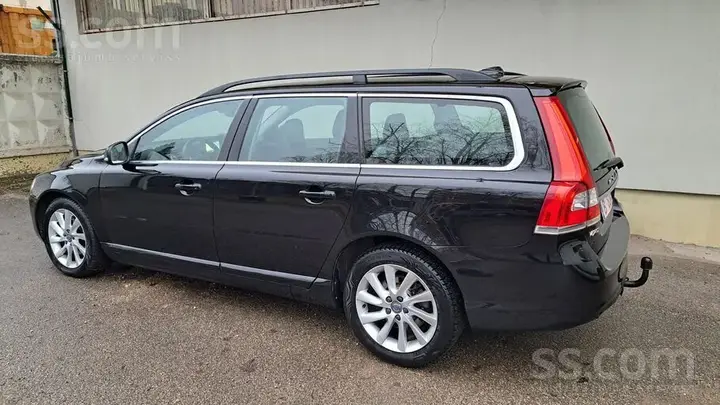 Volvo V70 2016 photo 4