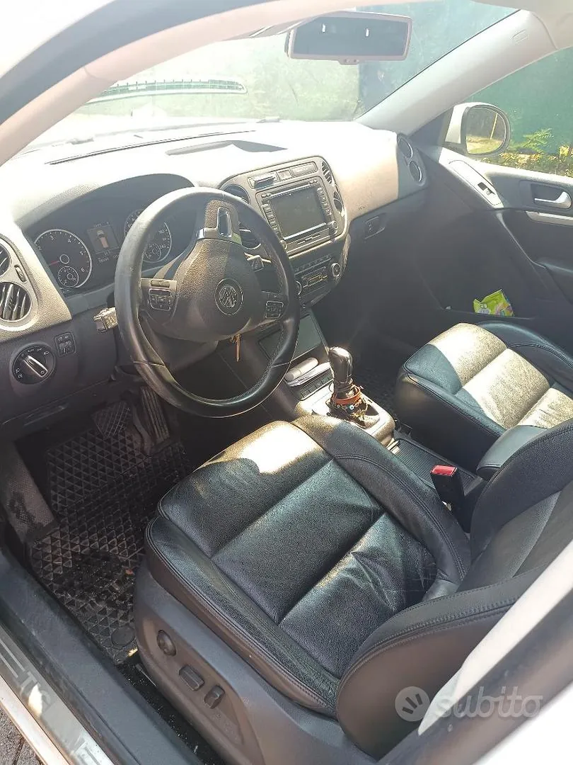 Volkswagen Tiguan 2012 photo 5