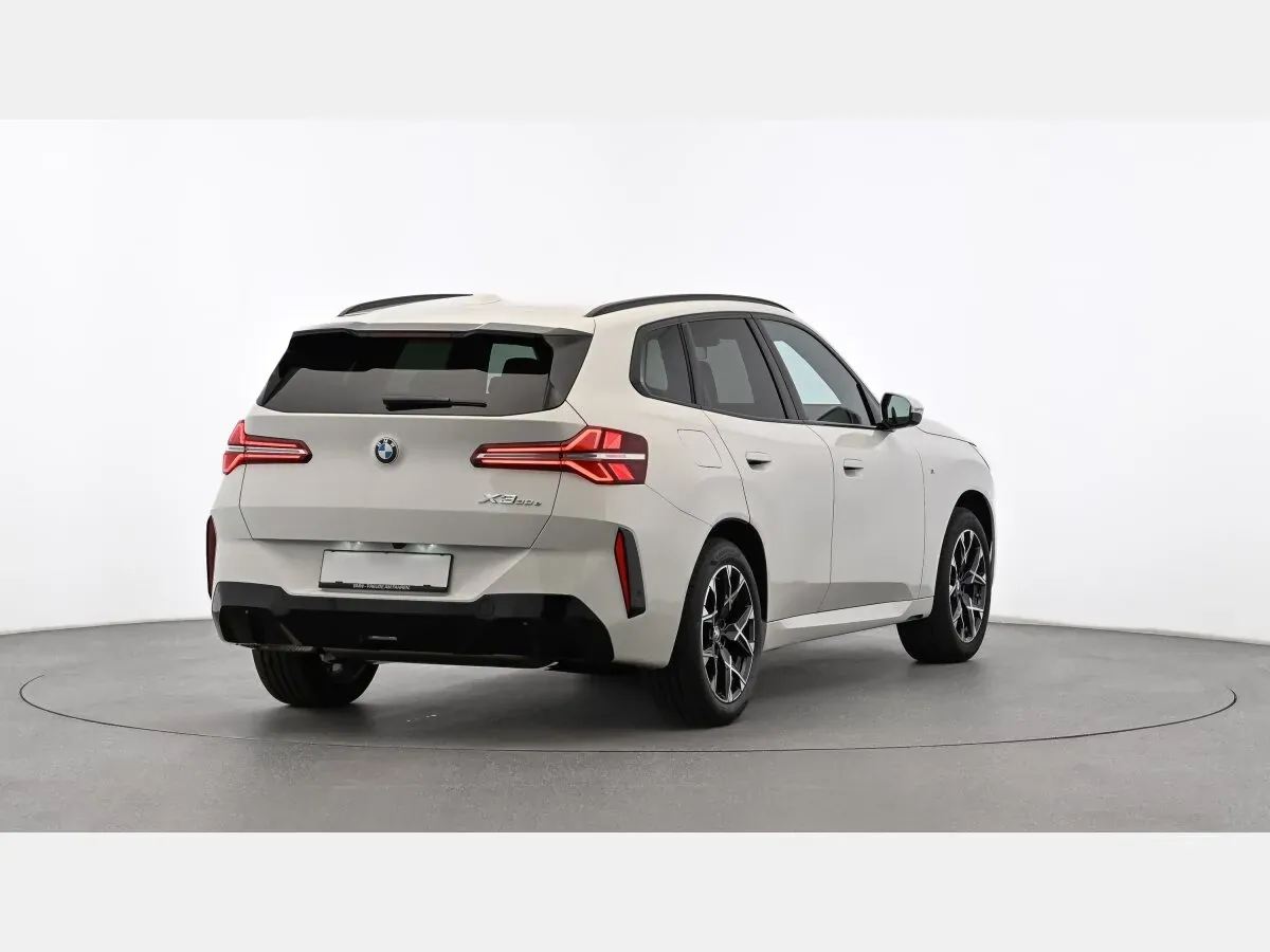 BMW X3 photo 3