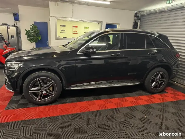 Mercedes-Benz Glc 300 2021 photo 4