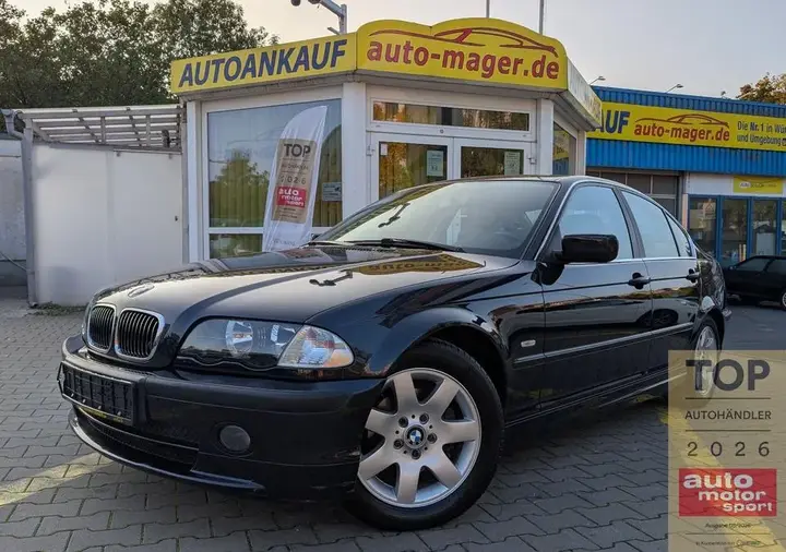 BMW 320I