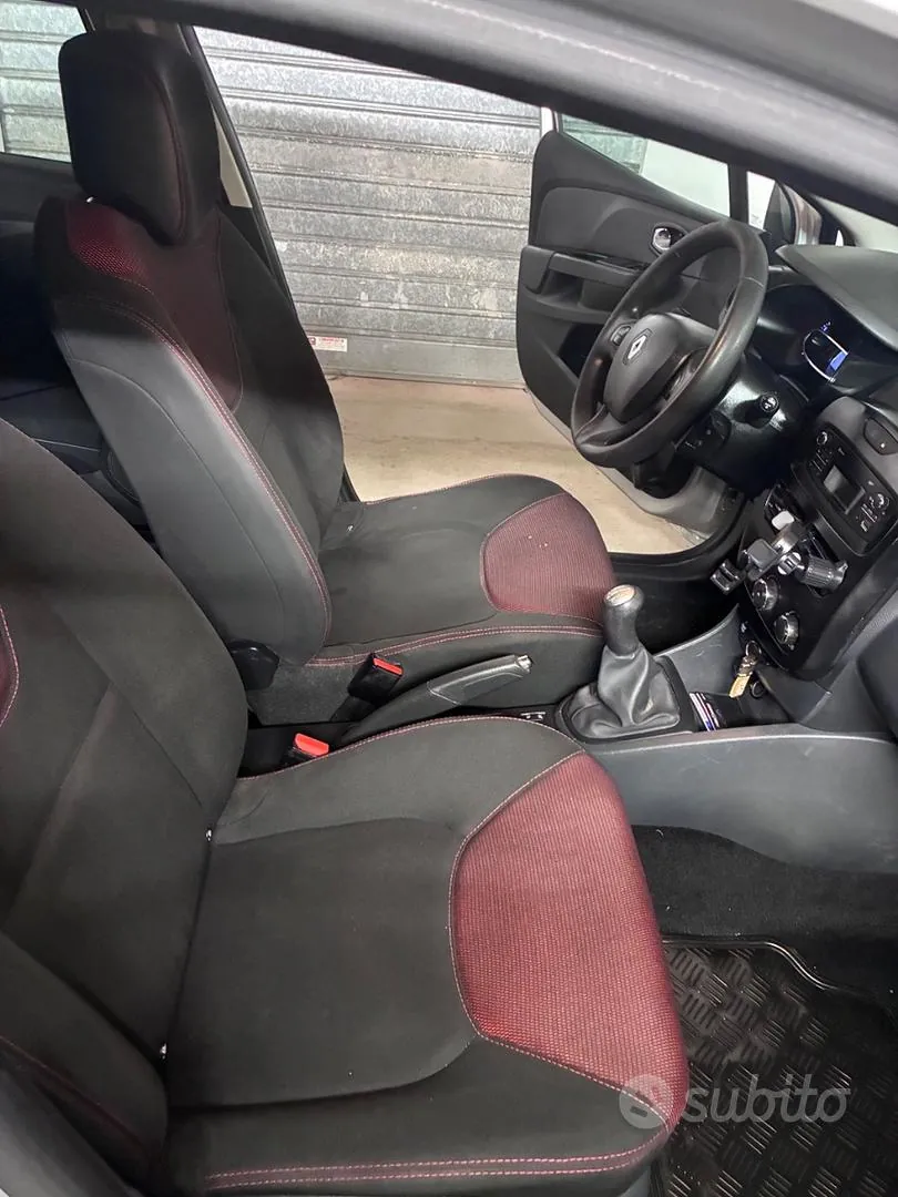 Renault Clio 2013 photo 5