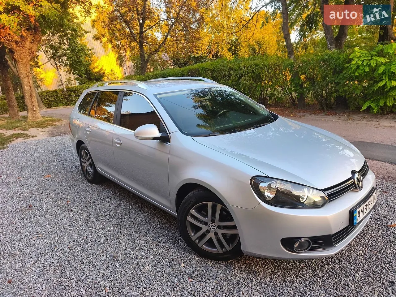 Volkswagen Golf 2012 photo 4