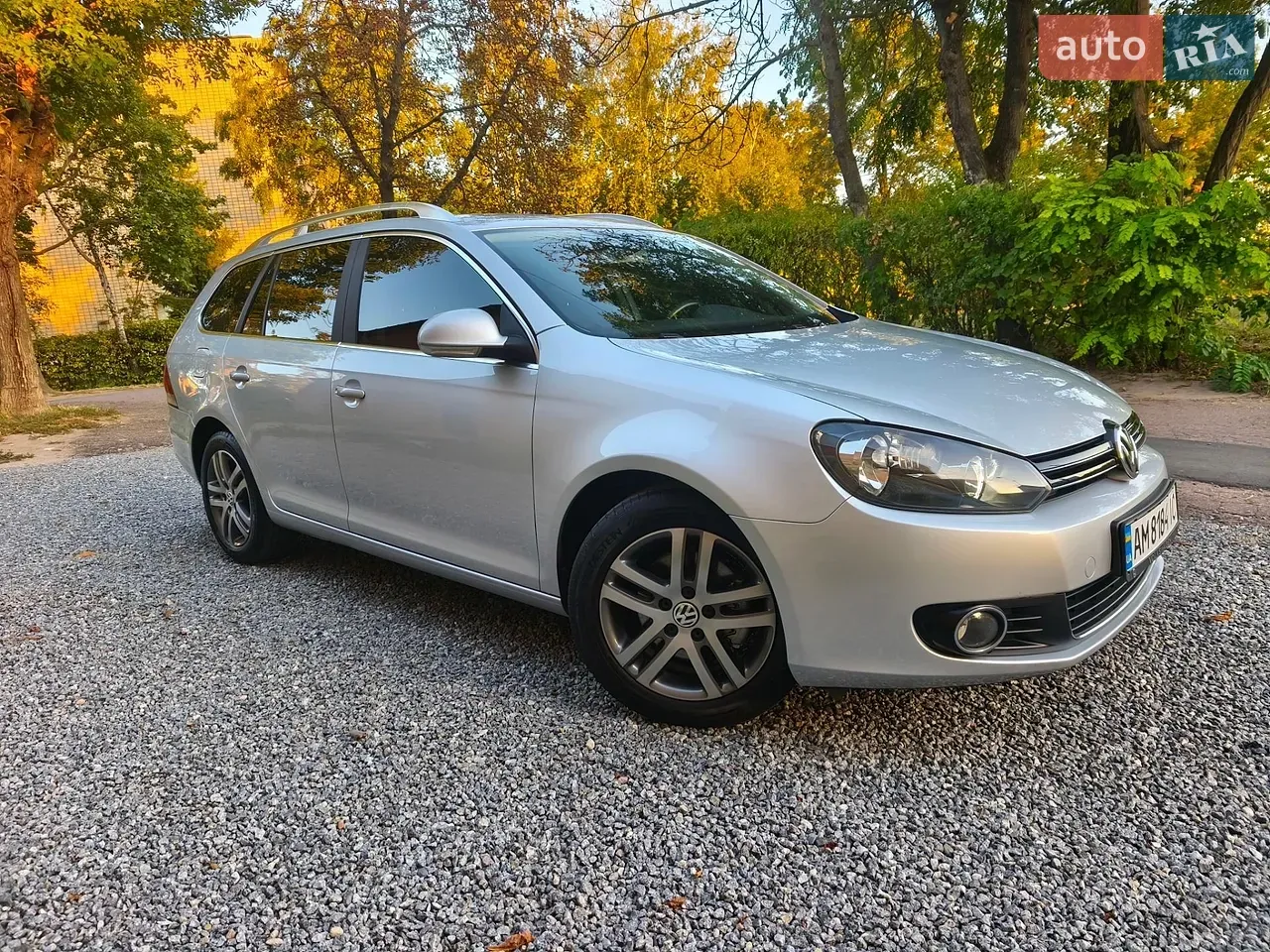 Volkswagen Golf 2012 photo 3