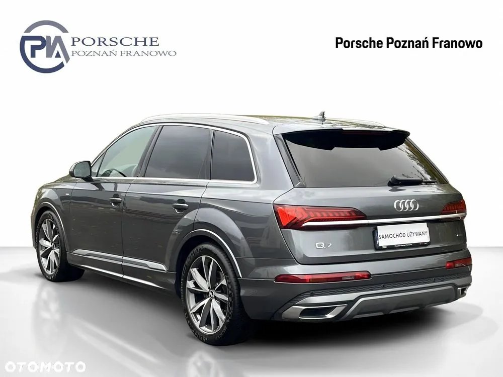Audi Q7 2021 photo 4