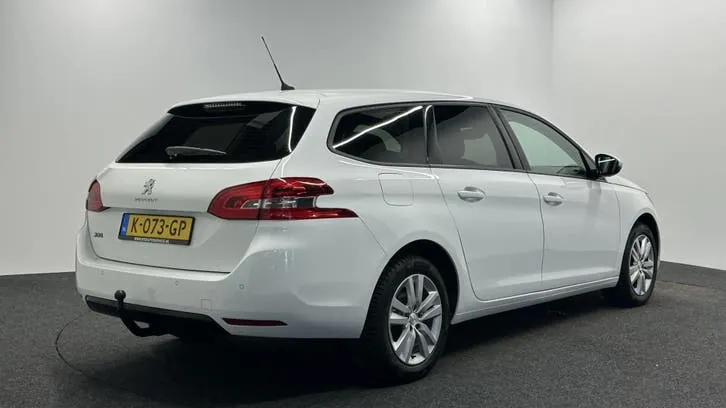 Peugeot 308 Sw 2021 photo 2