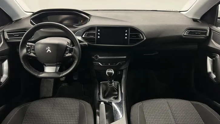 Peugeot 308 Sw 2021 photo 3