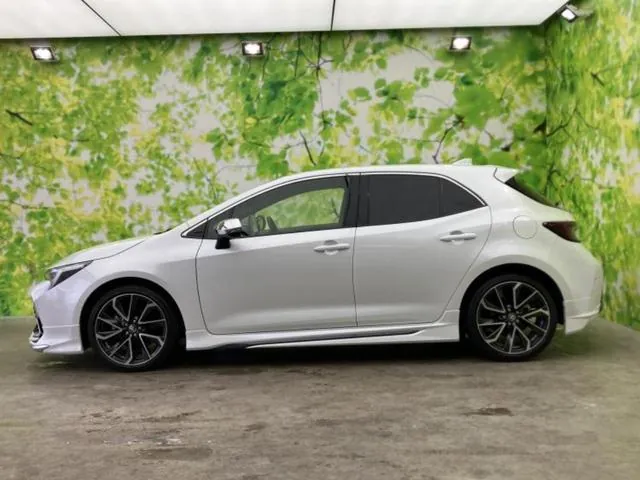 Toyota Corolla Sport Hybrid G Z 2023 photo 2