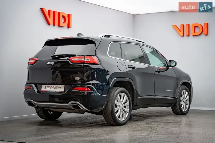 Jeep Cherokee 2017 photo 2
