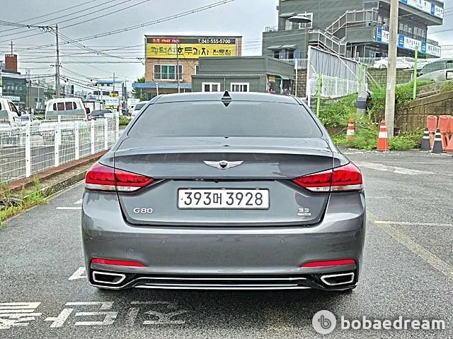 Genesis G80 2018 photo 3