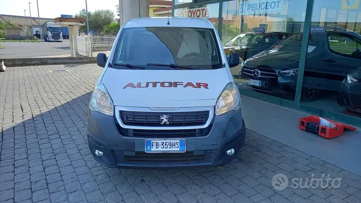 Peugeot Partner 2015 photo 2