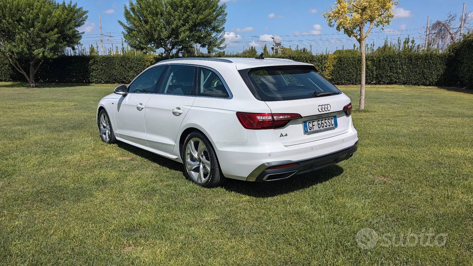 Audi A4 2021 photo 4