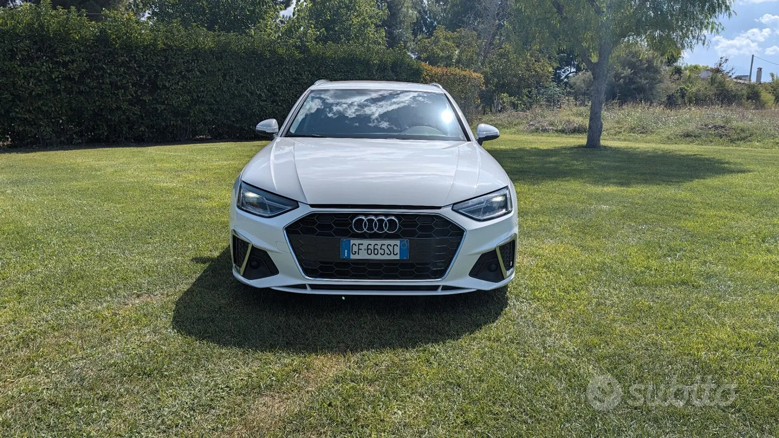 Audi A4 2021 photo 2