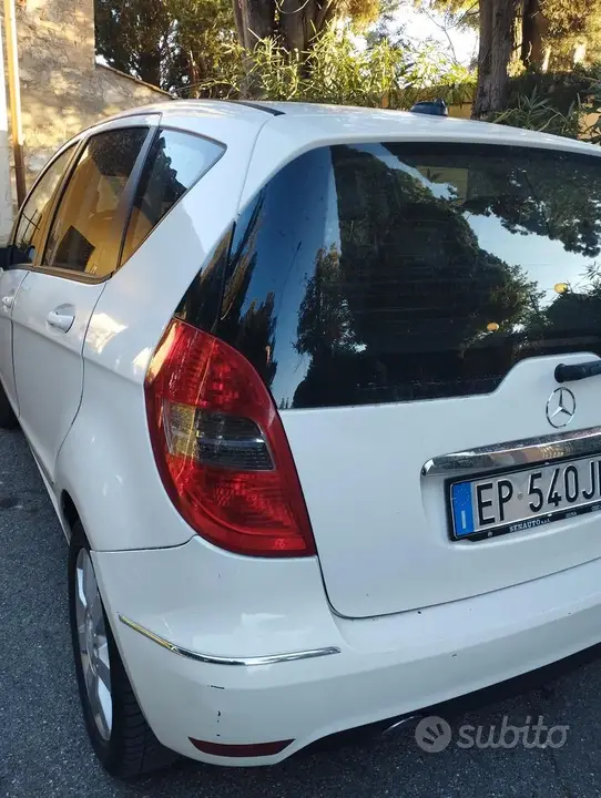Mercedes-Benz A-Class 2013 photo 5
