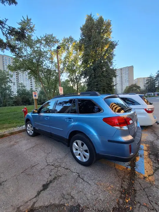 Subaru Outback 2012 photo 4