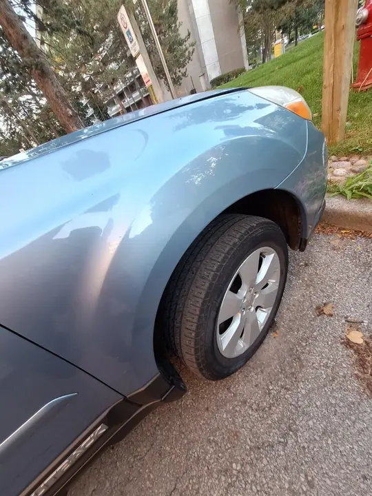Subaru Outback 2012 photo 3