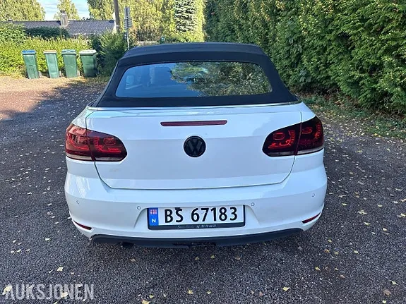 Volkswagen Golf 2012 photo 4