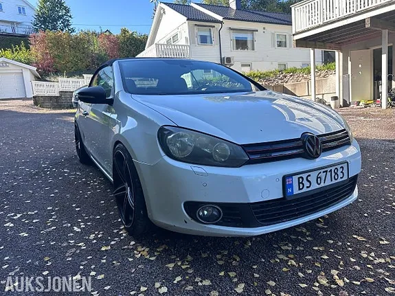 Volkswagen Golf 2012 photo 2