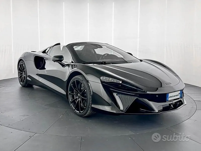Mclaren Artura