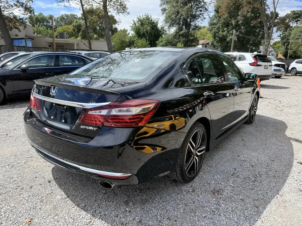 Honda Accord 2017 photo 5